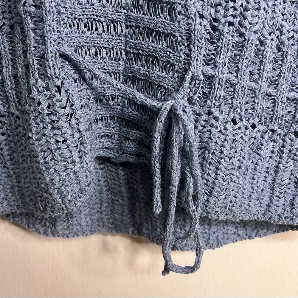 HP 🎉🎉 Y2k DKNY Crocheted Hooded Top - Picture 6 of 7